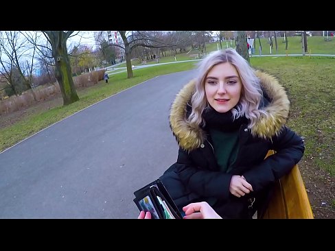 ❤️ Na-eloda ihe na-ekpo ọkụ nke onye ọ na-amabughị maka ego - ịfụ na ogige ntụrụndụ nke Eva Elfie dere ️❌ Anal video ☑